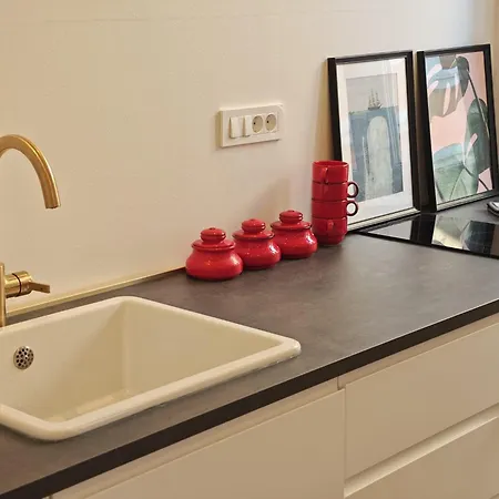 Daire Tinelinn #old Town Bridge